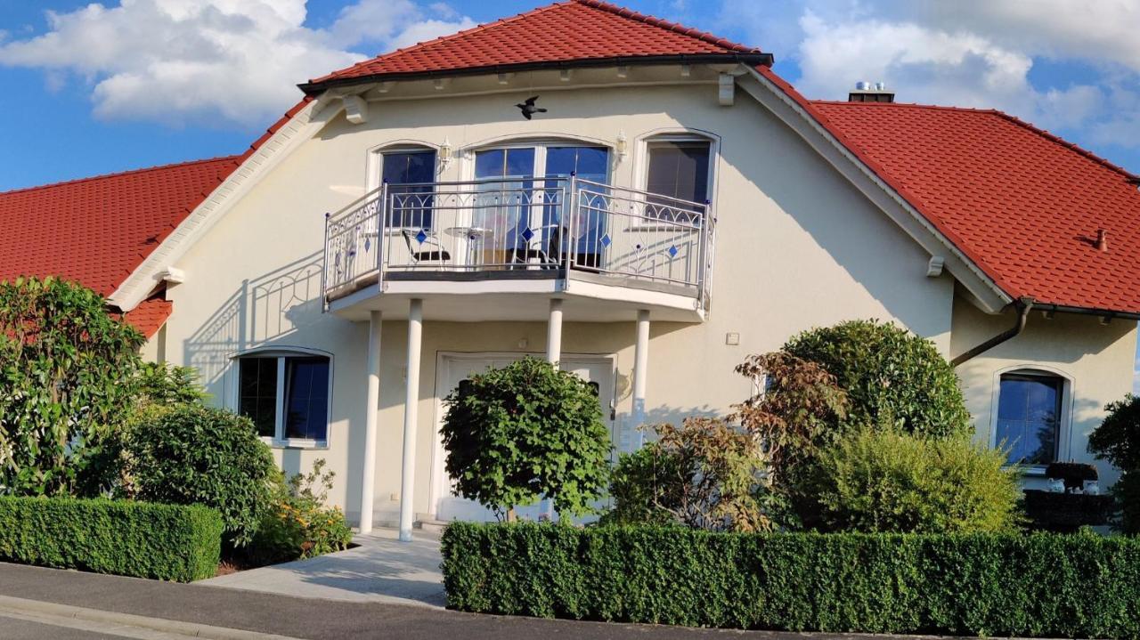Ferienwohnung Am Hollergraben Oberschwarzach Exterior photo